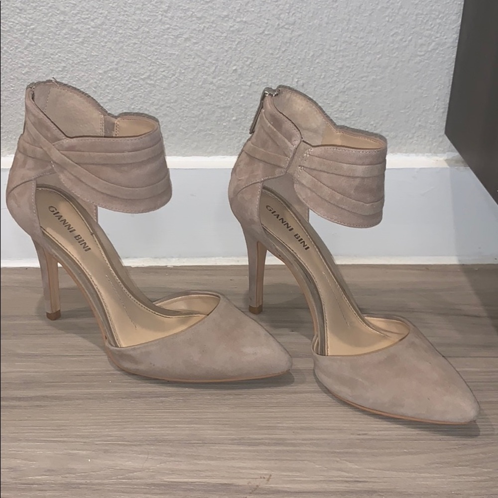 Gianni Bini Heels